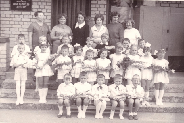 Istorija...  Lopšelio-darželio „Nykštukas“ archyvo nuotr.