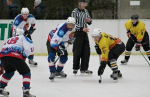 Rokiškio ledo ritulininkai įveikė juodupėnus Varžybų akimirka. M. Stalionytės nuotr.