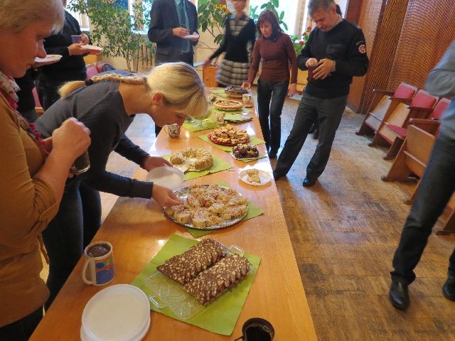 Pyragų diena policijoje skirta vaikų svajonių pildymui