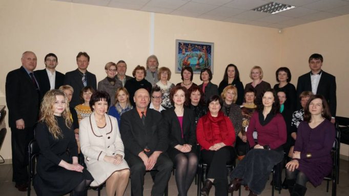 Rokiškio Rudolfo Lymano muzikos mokyklos pedagogų kolektyvas 2013-aisiais.