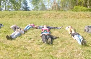 Penktokai sudėliojo žodį "Vytis". D. Černiuvienės nuotr.