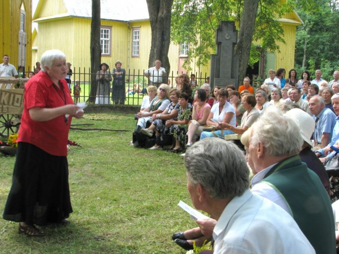 „Duokiškio baladžių“ šventės gerbėjų atmintyje išlikę prisiminimai apie susitikimą su dainininke Veronika Povilioniene, jos atliktos dainos. 