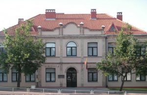 Už korupcines veikas teismo baudžiamuoju įsakymu nuteisti trys asmenys, du iš jų – buvę Panevėžio techninės apžiūros centro kontrolieriai Panevėžio apygardos teismas.