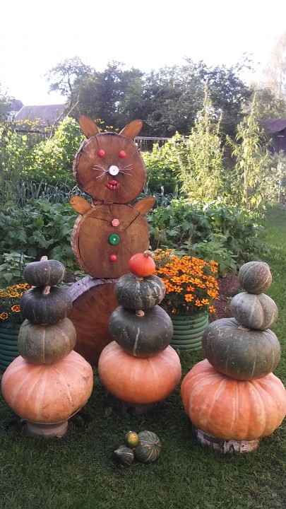 Graži kompanija. Juozo Mickevičiaus nuotr.