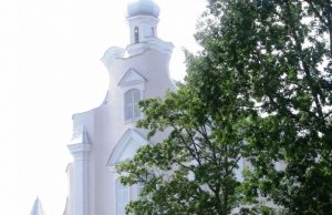 Gražios Jūžintų erdvės, skoningi gėlynai. Jūžintų seniūnijos archyvo nuotr.