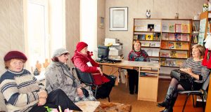 Laibgalių bibliotekoje – diskusija apie tai, kaip kurti įdomų ir turiningą gyvenimą kaime.