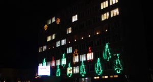 Papuošta Rokiškio rajono savivaldybė.