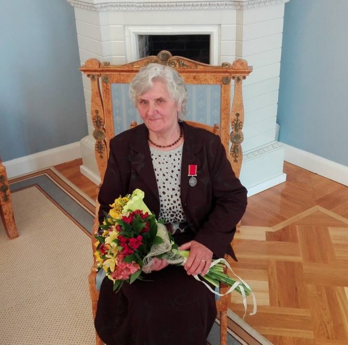 Už nuopelnus valstybei apdovanota Liudgarda Karpavičienė. A.Kulio nuotr.