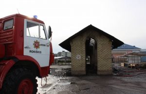 Sekmadienio gaisras turguje. A.Minkevičienės nuotr.