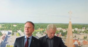 Direktorius Valerijus Rancevas (kairėje) gali likti be pavaduotojo Rimanto Velykio. A.Minkevičienės nuotr.