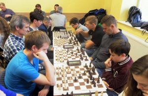 Šachmatų turnyre – rimta konkurencija