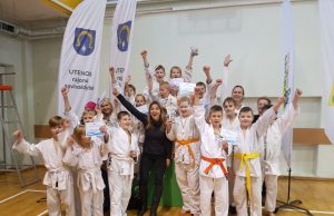 Jaunieji kovotojai toliau skina pergales