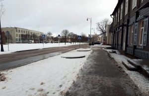 Slidūs šaligatviai rokiškėnus atvijo į redakciją