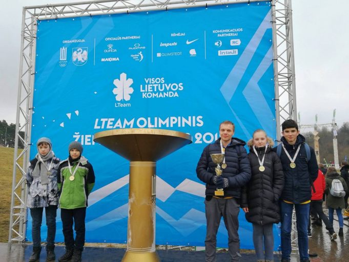 27746464_323718241367613_1293273312_o