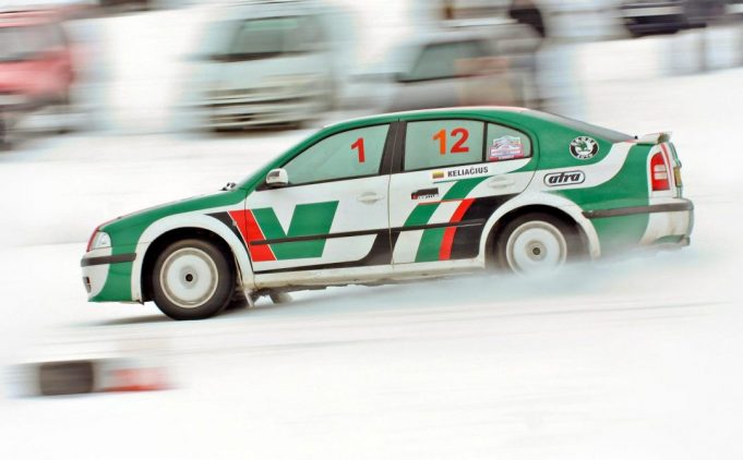 469992_242246949195497_2089575933_o