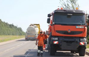 Stichiniai karščiai koreguoja darbo grafikus, siūloma šalyje įteisinti siestą