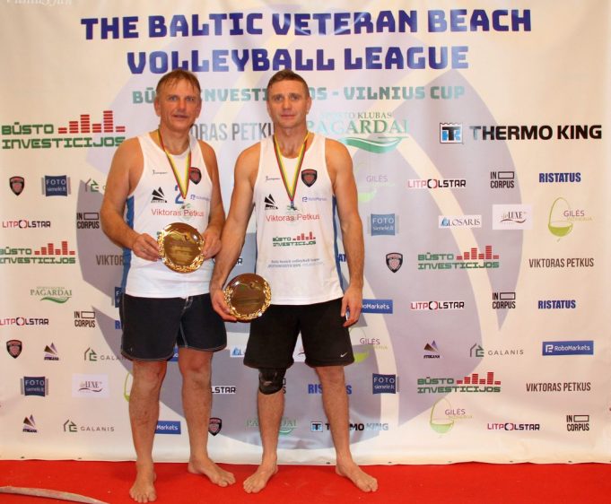 45007917_324267338356097_6259793857576173568_n (1)