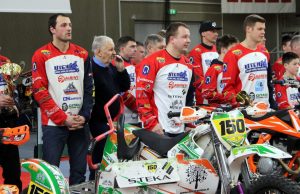 Į krepšinio aikštelę išriedėjo geriausios 2019 m. motokroso komandos motociklai
