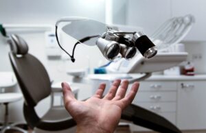 4 klausimai apie profesionalią burnos higieną