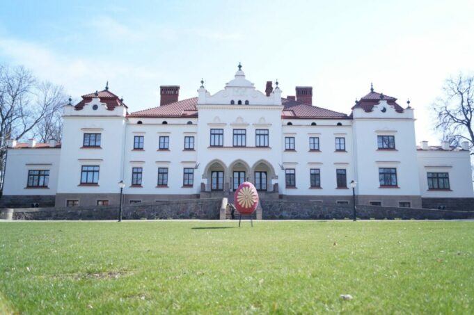 greta turizmas velykos