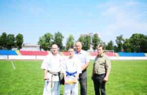 Karatė kovotojai iškovojo diržus