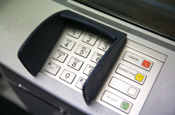 bankomatas-571a1aa685659