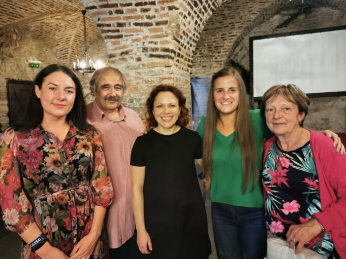 241036424_1744040782457104_5707833870689126463_n