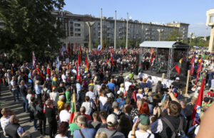 Prie Seimo – protestas prieš planuojamus ribojimus nepasiskiepijusiems: Vyriausybę ragina atsistatydinti