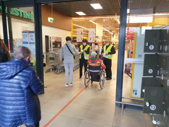 241784665_1554866971520119_20944206993878580_n