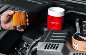 Kiek filtrų automobilis turi ir kada juos reikia keisti?