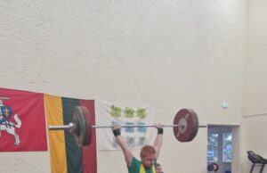 Puikus sunkiaatlečių pasirodymas Anykščiuose