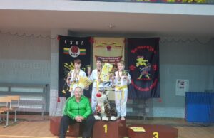 Medalių gausa „Tigro kelio“ karatė turnyre