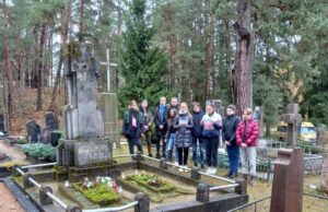 Vėlinių išvakarėse – pilietinė Senamiesčio progimnazijos iniciatyva