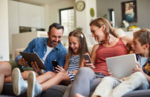 Šviesolaidinis internetas – kokybiškesniam naršymui!