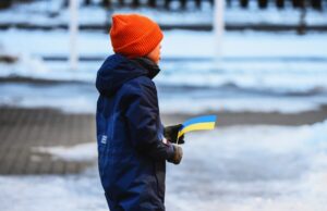 Kaip su vaikais ir paaugliais kalbėtis apie karą Ukrainoje?