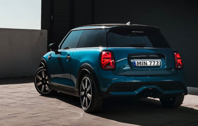 6062_5815fe2b1ed3b39d9bbc587ba1fda053