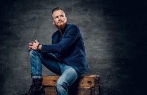 Kokius džinsus turėtų rinktis madingas vaikinas?