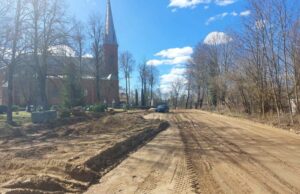 Mažojoje kultūros sostinėje tiesiamas asfaltas