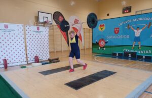 Sunkiaatlečiai gerino asmeninius rekordus