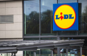 „Lidl Lietuva“ ir toliau moka didžiausius atlyginimus sektoriuje