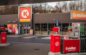 „Circle K“ trims valandoms mažina degalų kainą