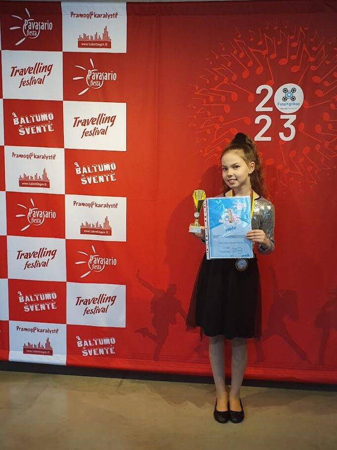 342014053_879761783113432_6583141614175619186_n