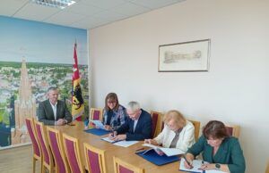 Sveikatos priežiūros įstaigos pasirašė bendradarbiavimo sutartį