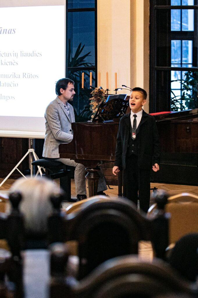 425600032_905495101580932_4680080213263223616_n