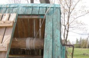 Į šulinį įkrito žmogus