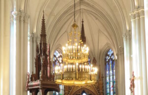 Popiežius pirmą kartą paskyrė moterį vadovauti svarbiam Vatikano departamentui