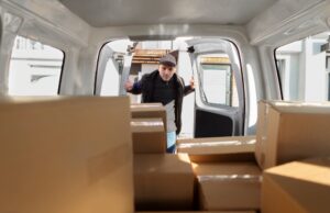 Išsikraustai į kitą šalį? Štai 7 klaidos, kurios kainuoja tūkstančius (ir kaip jų išvengti)