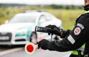 Policija atlieka blaivumo ir saugaus vairavimo patikras