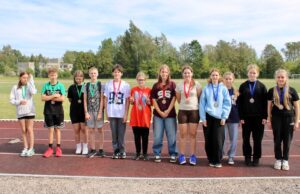 Pandėlio gimnazistai sportavo ir rungėsi protmūšyje