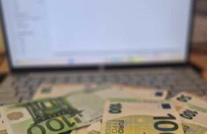 Ir patalpas pirko, ir santaupas investavo